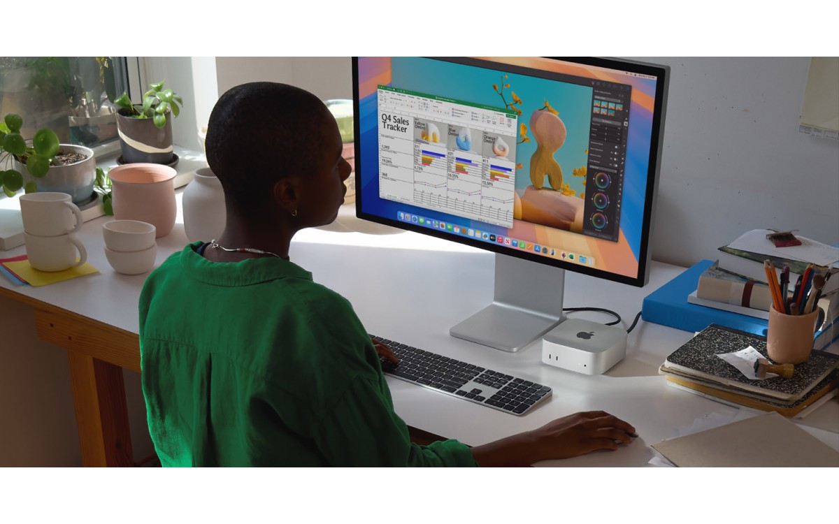 Zero-Touch Apple Deployment for Growing Teams: What It Takes Under 100 Devices